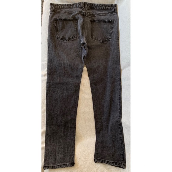 Forever 21 Black Denim Jeans (size 36) - Picture 4 of 5